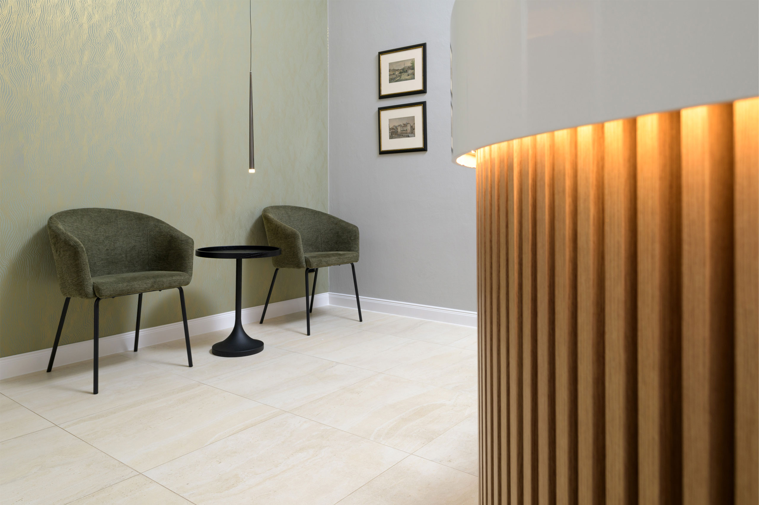 Wartebereich in Frauenarztpraxis Dr. Temelkov