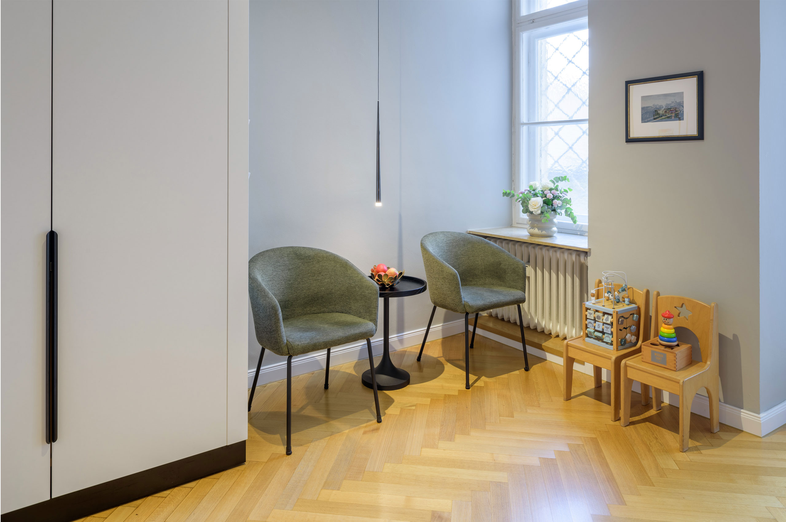 Wartebereich in Frauenarztpraxis in München
